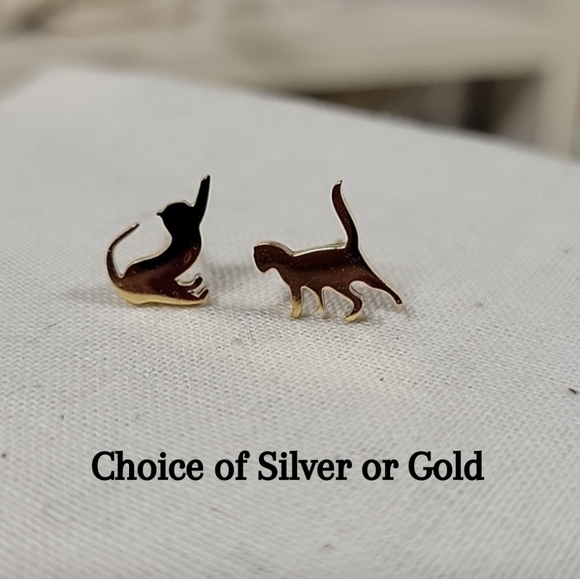 Playful Cat Silhouette Stud Earrings, choice of color - Picture 4 of 8